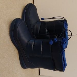 Boys snow boots